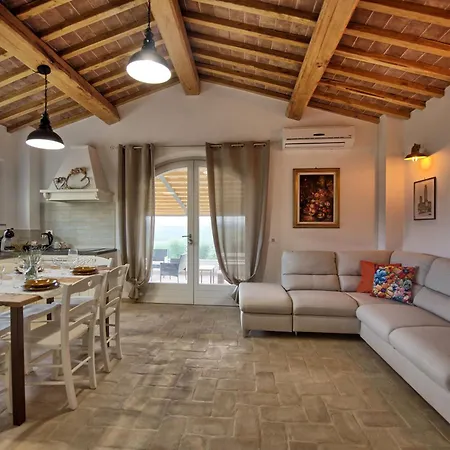 Casa Andrea By Posarellivillas